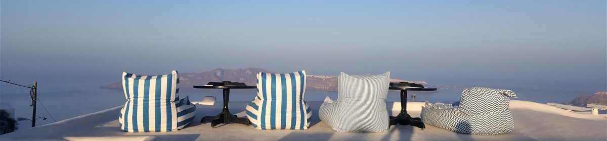 Moni meets the World